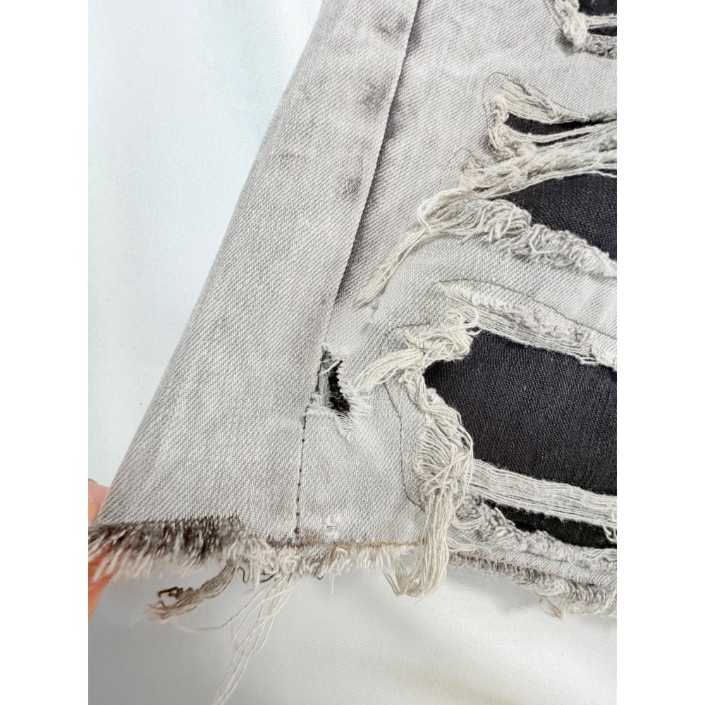 Men's Cotton On Legacy Edition Distressed Denim Shorts Size 36 Lot of 2 Raw Hem - Picture 9 of 16